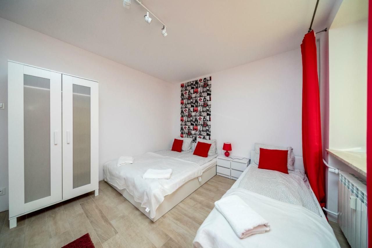 6 Cities Rooms วอร์ซอ ภายนอก รูปภาพ